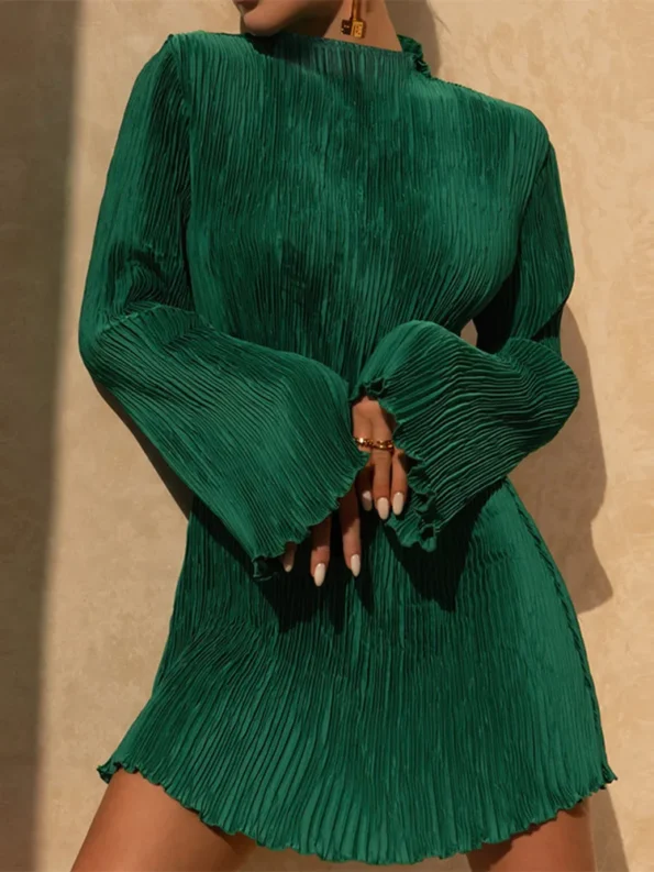 Flare sleeve pleated emerald green O-neck mini dress with ruched detail